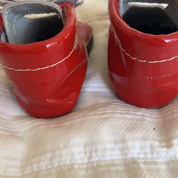 Freshly Picked Red Bow Moccasins ❤️ - Picture 5 of 5